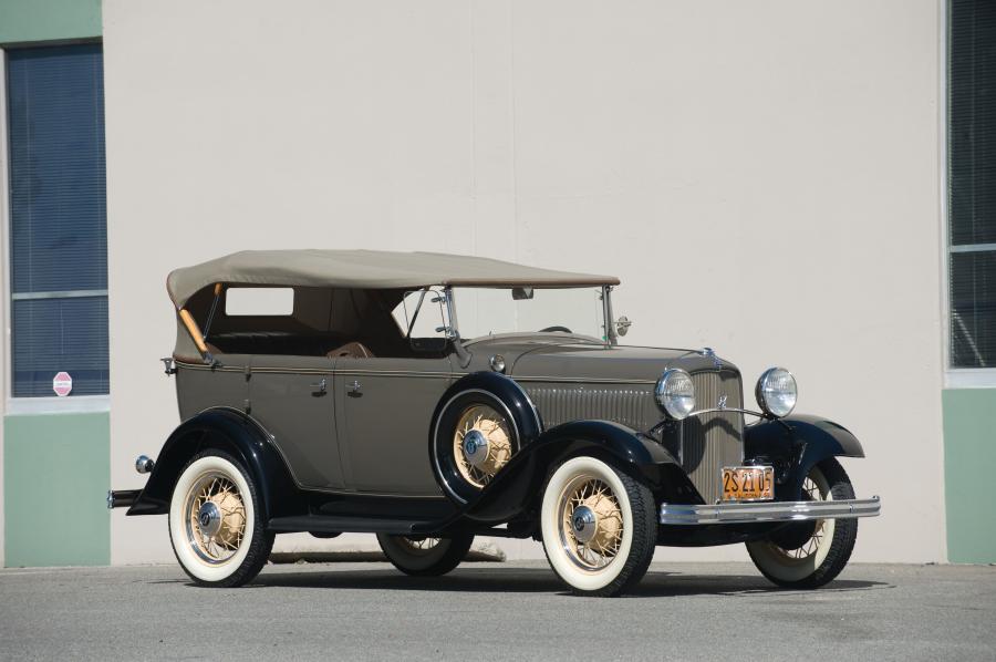  Ford Model 18 Phaeton 1932 года  (фото 1 из 14)